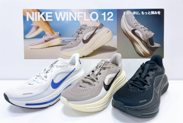 NIKE★新作ランニングシューズ★