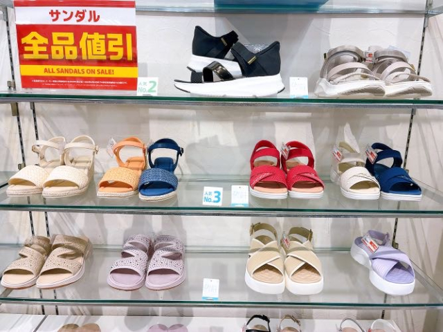 ★サンダル全品値引き★